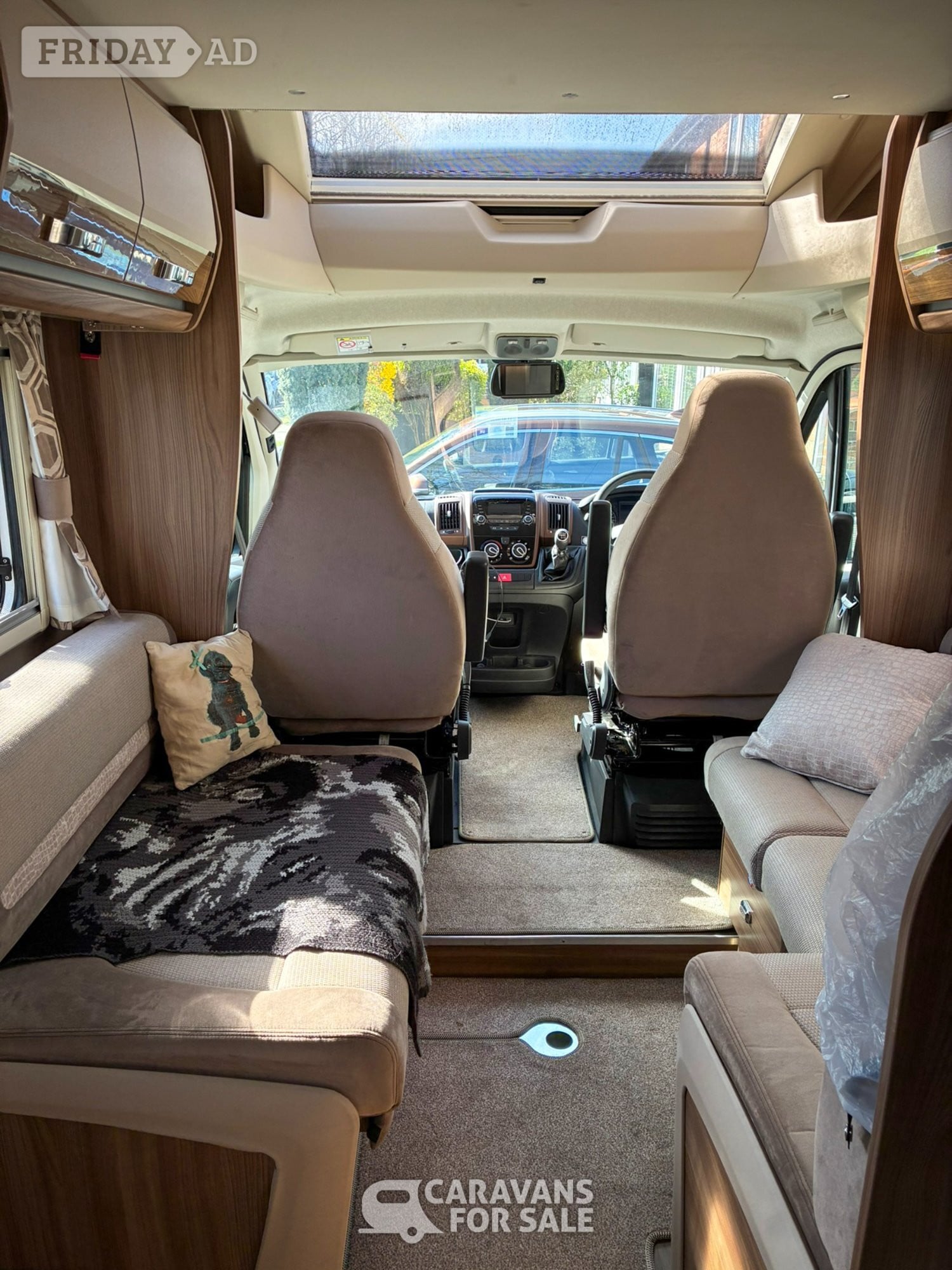 [ berth ]Swift Bessacarr 524