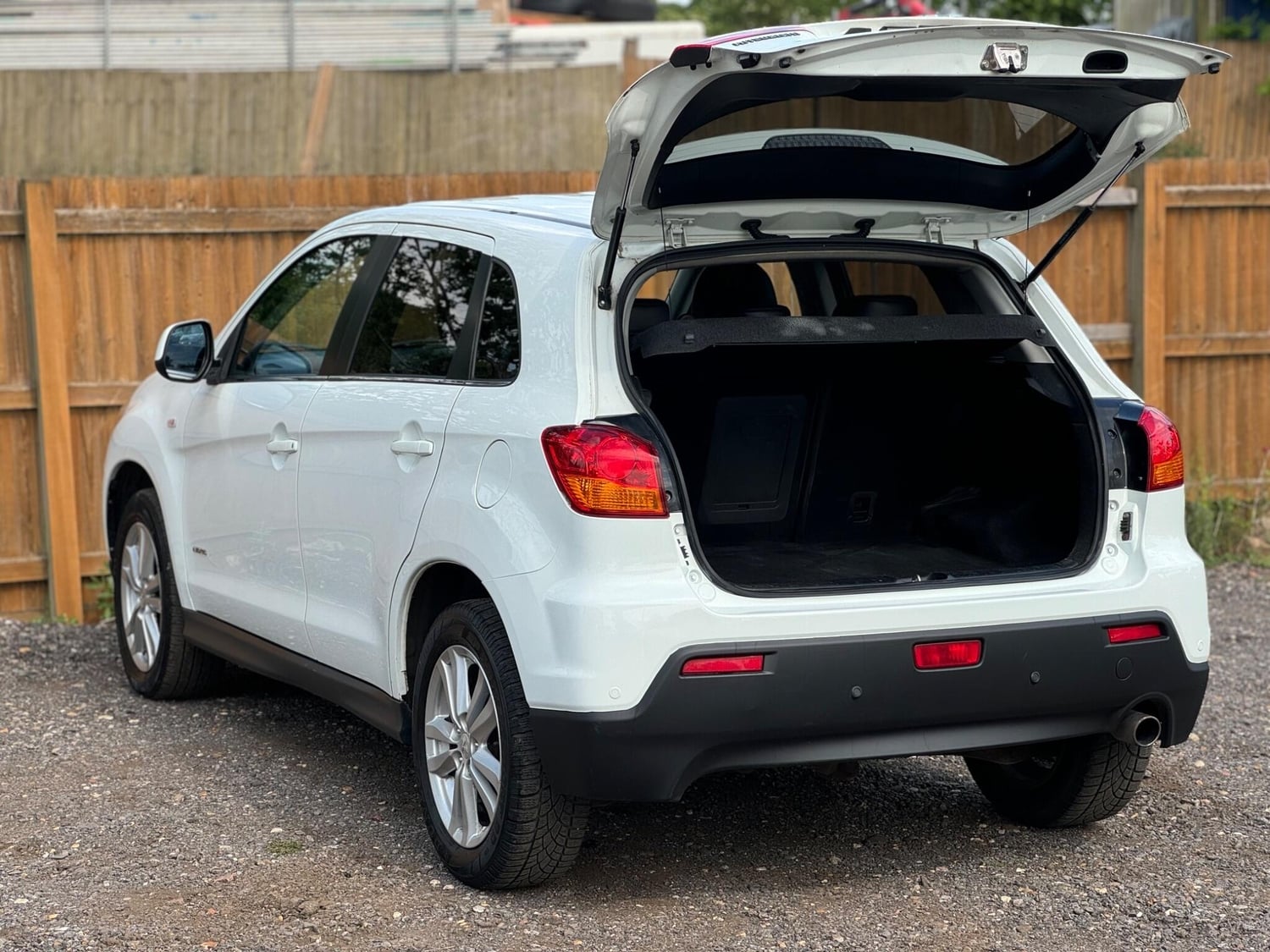 Mitsubishi ASX 2011 - Cars in St. Albans