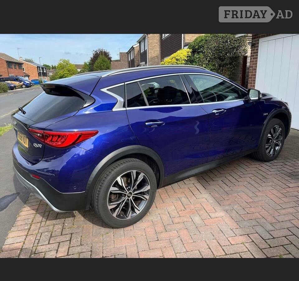 [ berth ]Infiniti QX30