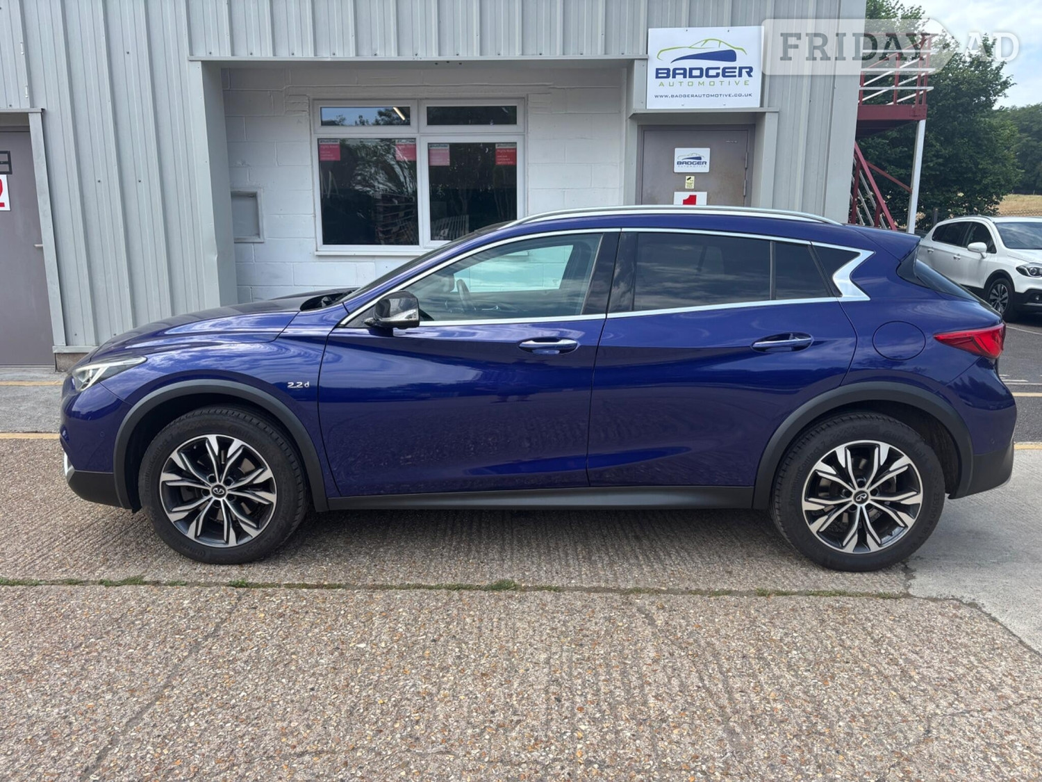 2019 Infiniti QX30 2.2d Luxe Tech DCT AWD Euro 6 (s/s) 5dr - Cars in Uckfield