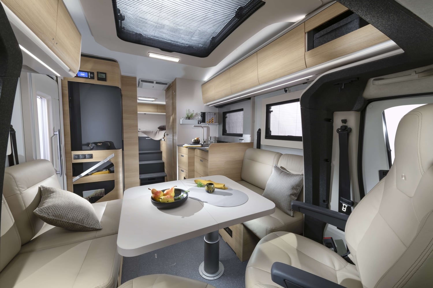 Adria Coral Select 670 DL Highbridge