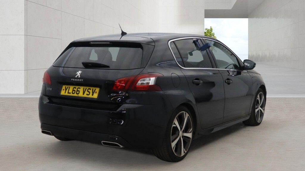 Peugeot 308 2017 - Cars in Winchester