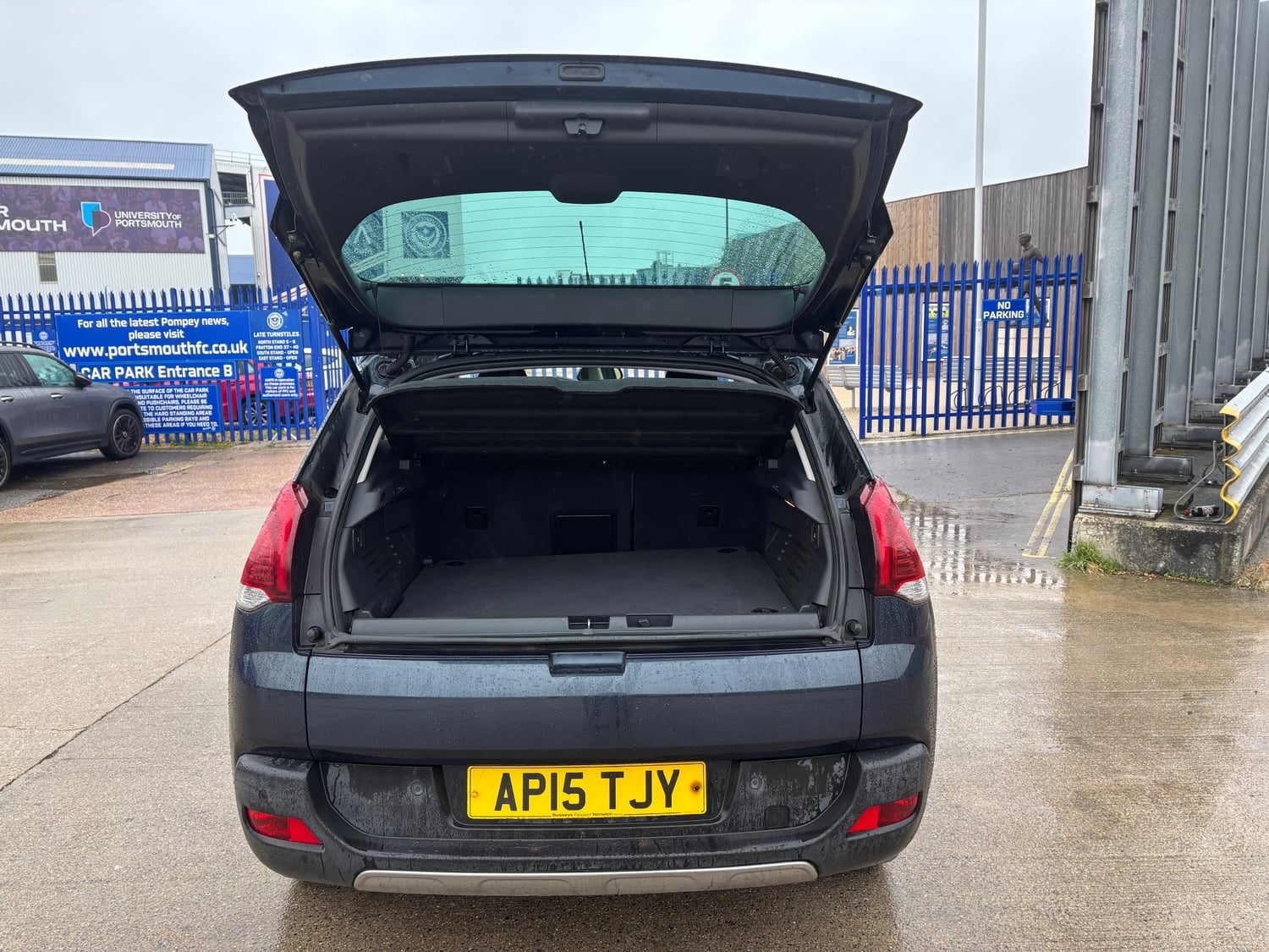 Peugeot 3008 2015 - Cars