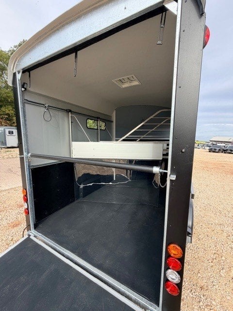 Cheval Liberte Maxi Living Signature  Horse Trailer - Trailers & Horseboxes