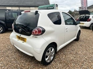 Toyota Aygo 2011 - Cars in Ryde