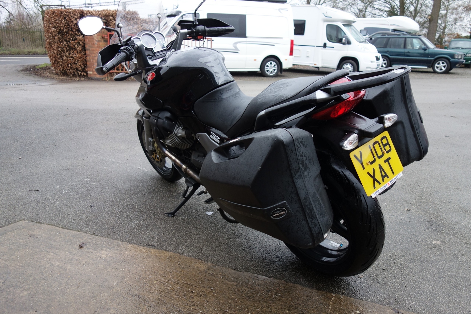 Moto Guzzi Breva 2008 - Motorbikes, Scooters & Quads