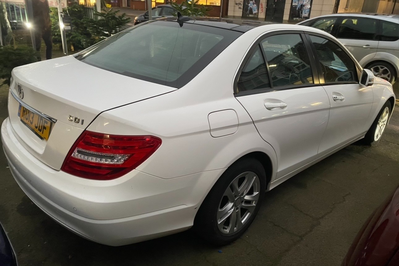 [ berth ]Mercedes-Benz C Class