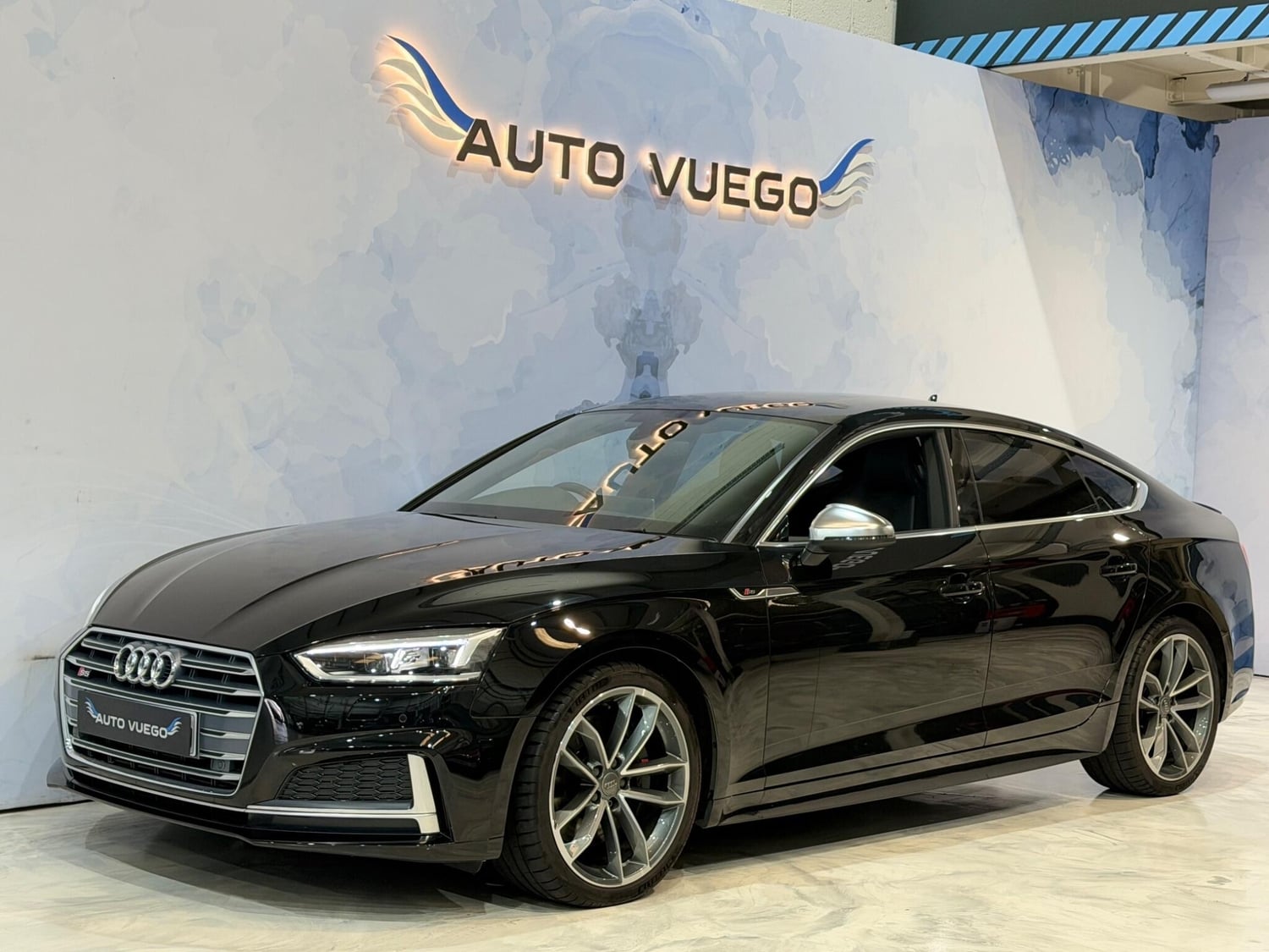 Audi S5 2018 - Cars in Uxbridge