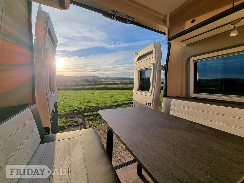 [4 berth ]Sunlight Cliff 540 XV
