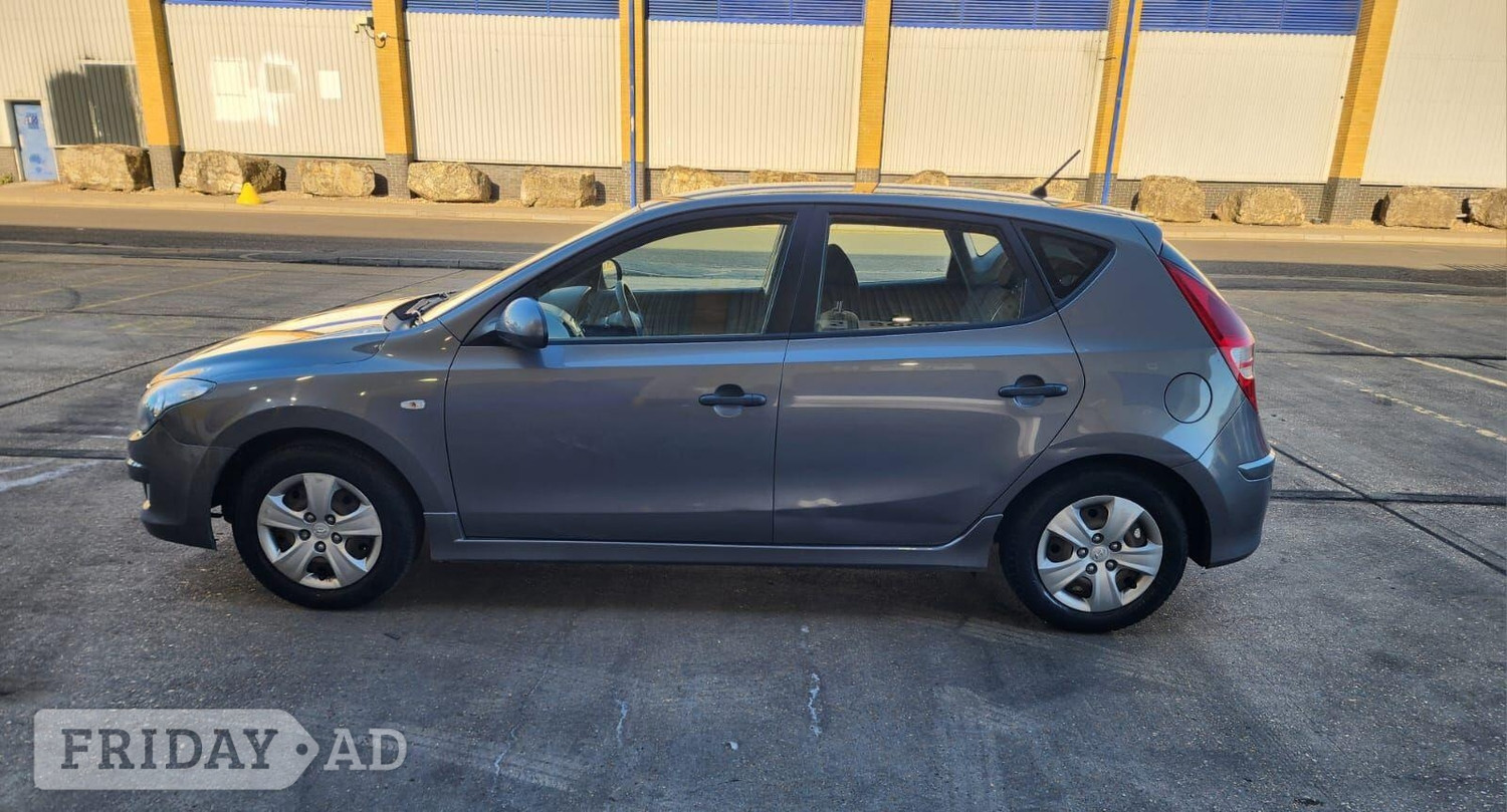 Hyundai i30 2011 - Cars