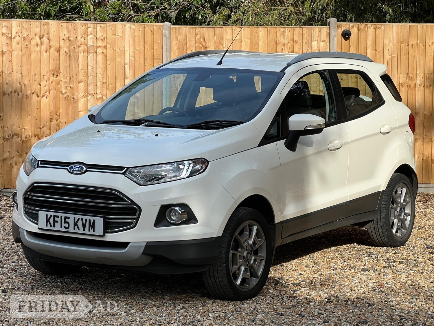 [ berth ]Ford Ecosport