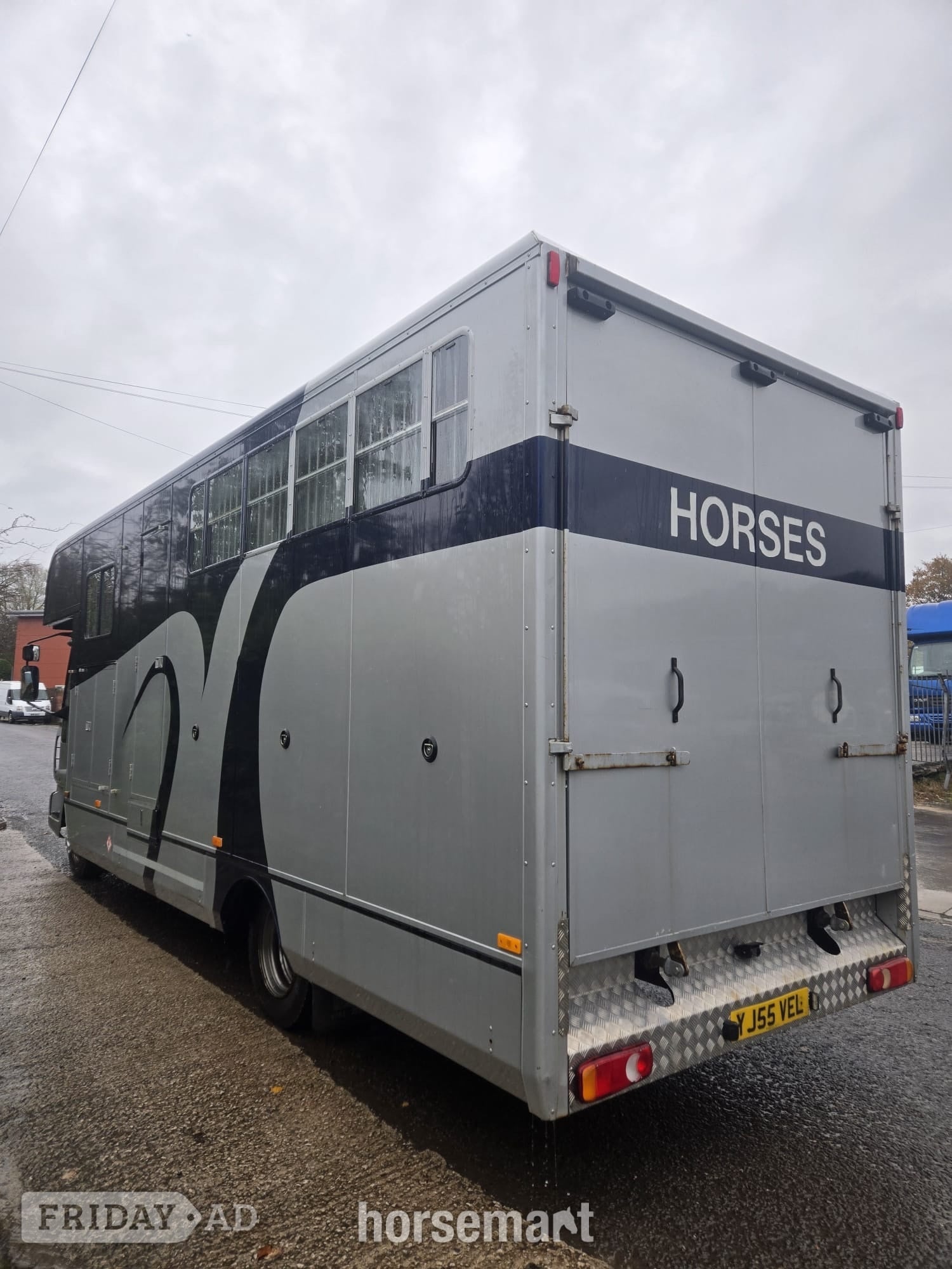 Custom Eurocargo Iveco Horsebox - Trailers & Horseboxes