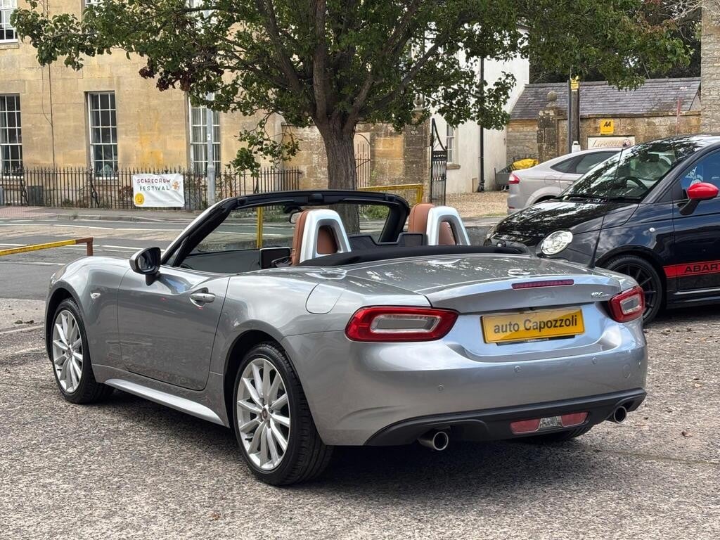 Fiat 124 2017 - Cars