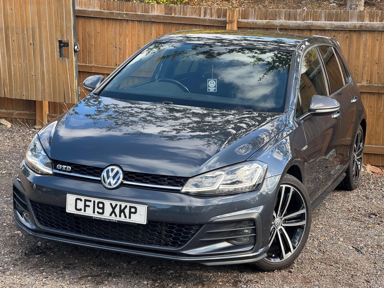 [ berth ]Volkswagen Golf