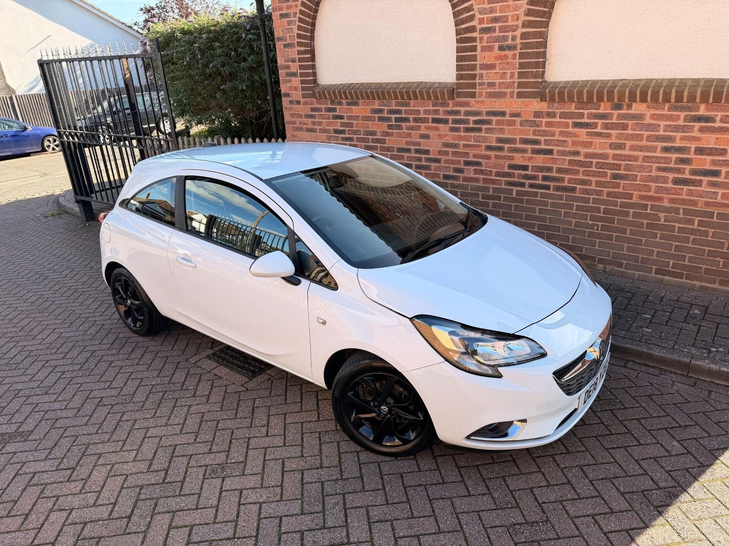[ berth ]Vauxhall Corsa