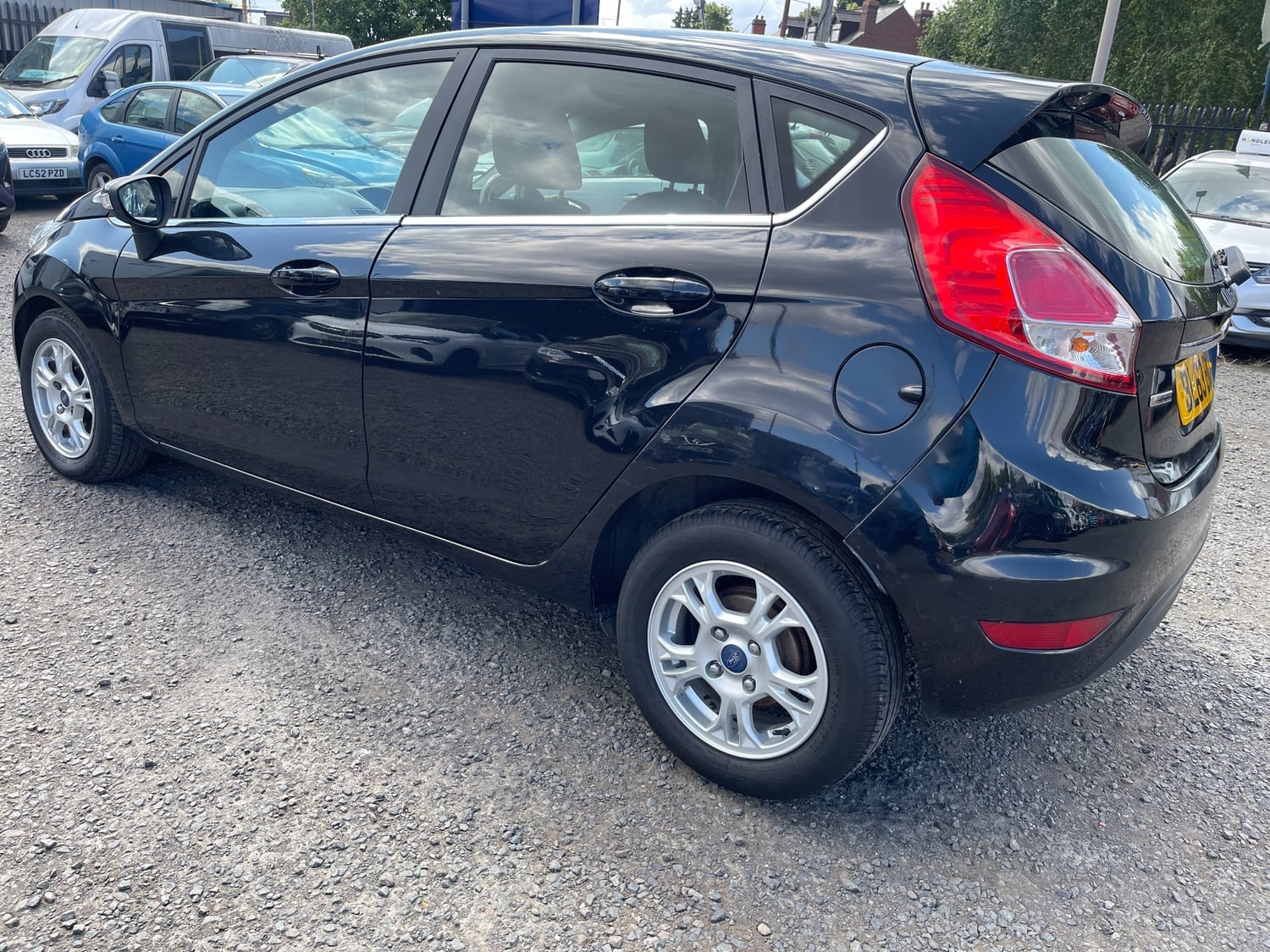Ford Fiesta 2014 - Cars