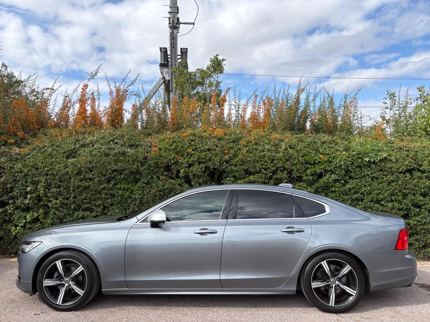 Volvo S90 2019 - Cars in Swindon