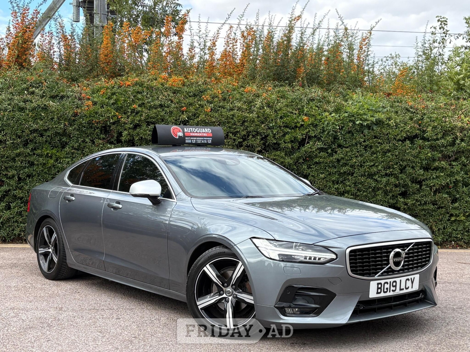 Volvo S90 2019 in Swindon