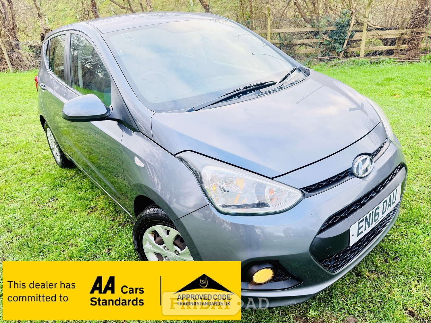 Hyundai i10 2016 in Slough