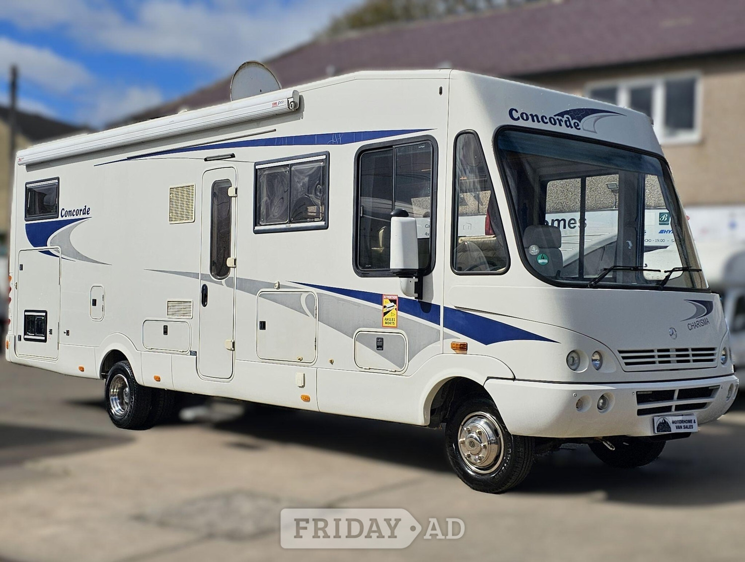 [4 berth ]Concorde Charisma 880L