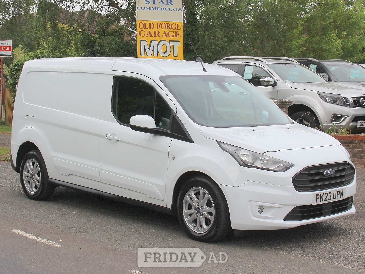 [ berth ]Ford Transit Connect