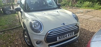 Mini Hatch 2014