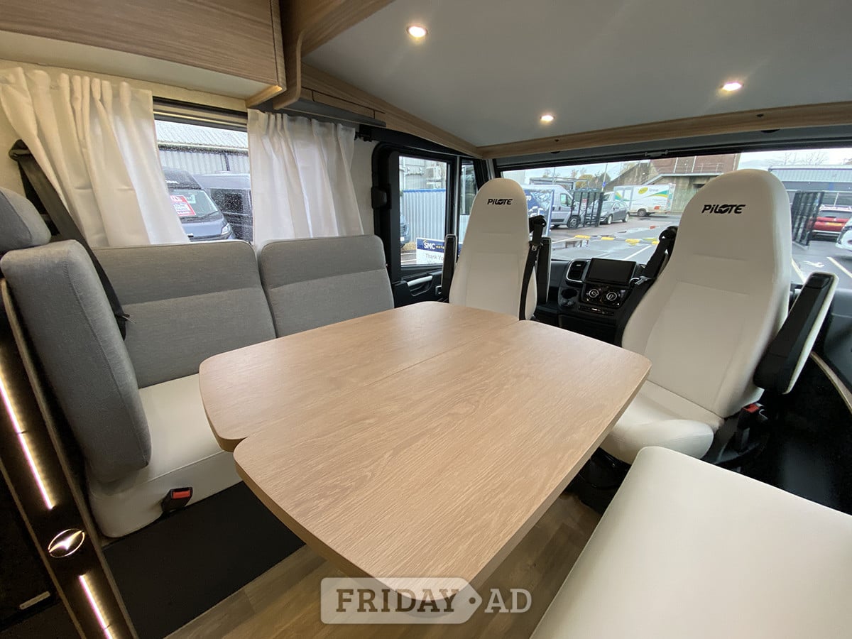 Pilote Evidence G740 FGJ 2026 for sale - Motorhomes & Caravans in Newark