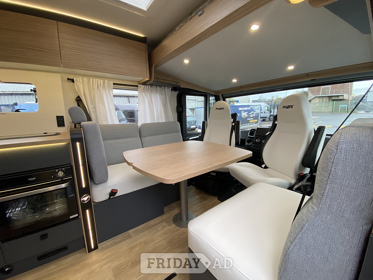 Pilote Evidence G740 FGJ 2026 for sale - Motorhomes & Caravans