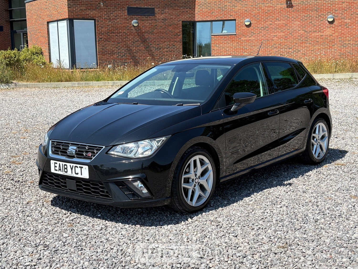 [ berth ]SEAT Ibiza