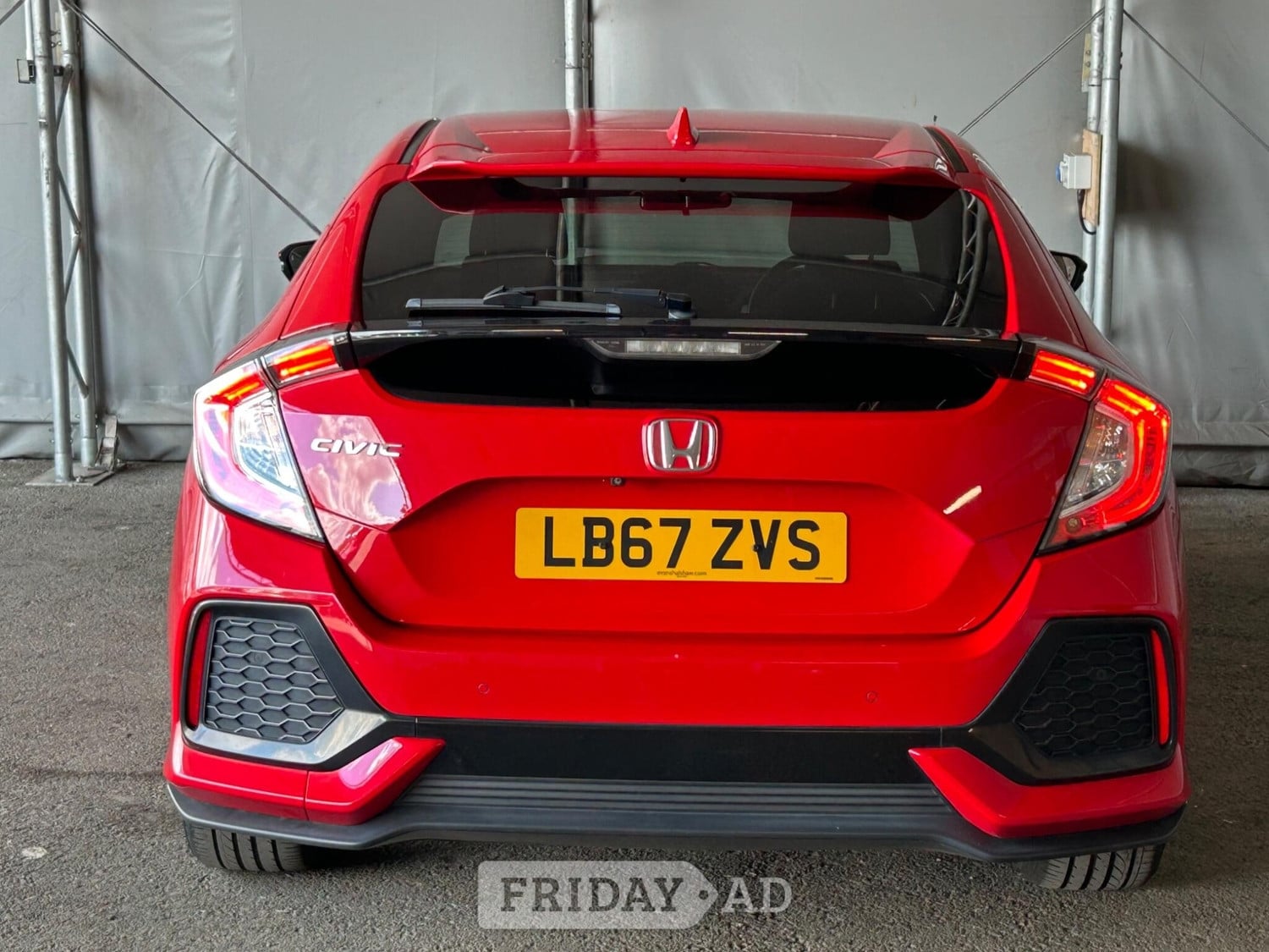Honda Civic 2018 - Cars