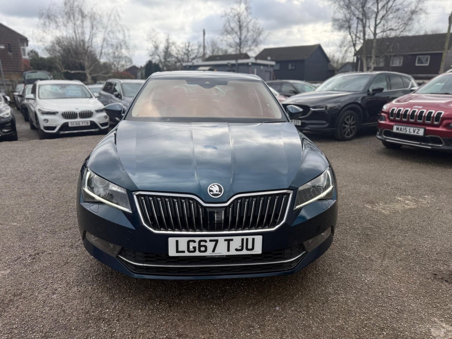 Skoda Superb Crawley