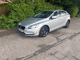 Volvo V40 2019