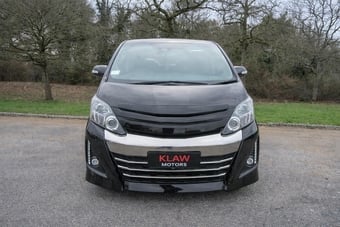 Toyota Alphard 2013