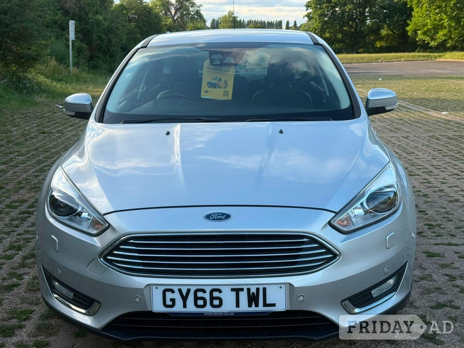 [ berth ]Ford Focus