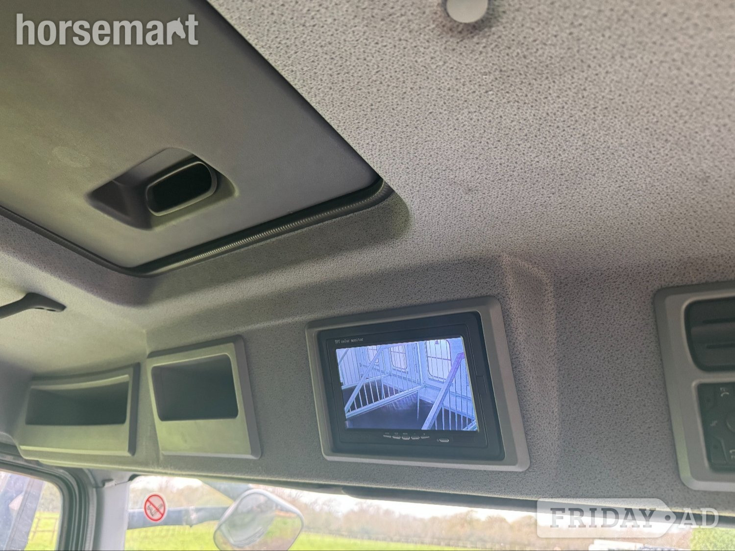 Prime 4 horse, rear ramp Mercedes-benz Horsebox - Trailers & Horseboxes in Rudgwick