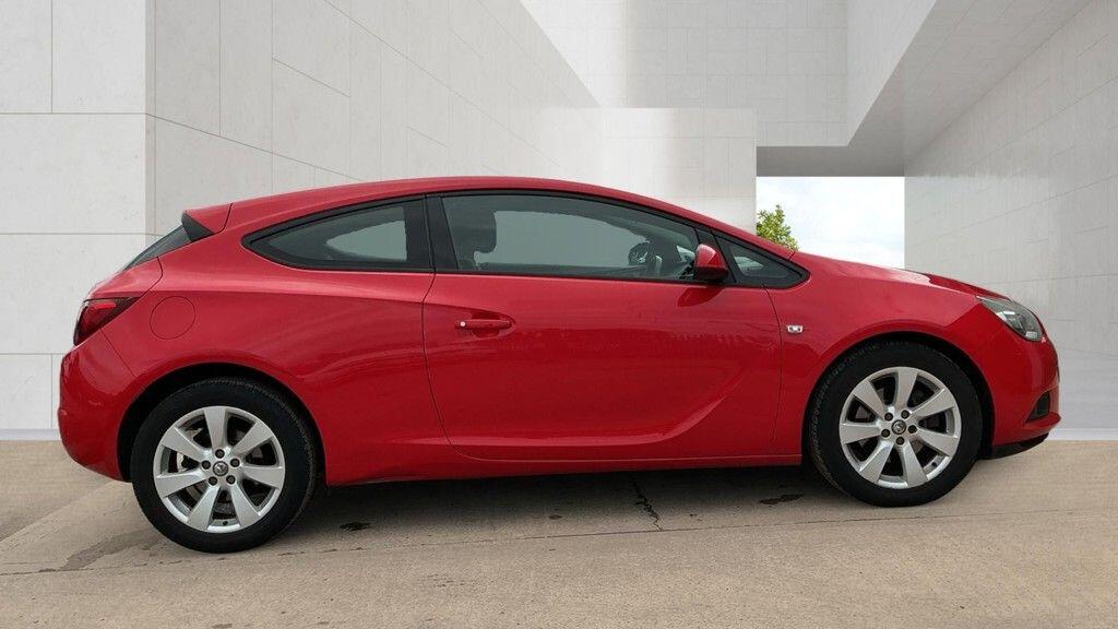 Vauxhall Astra 2013 - Cars