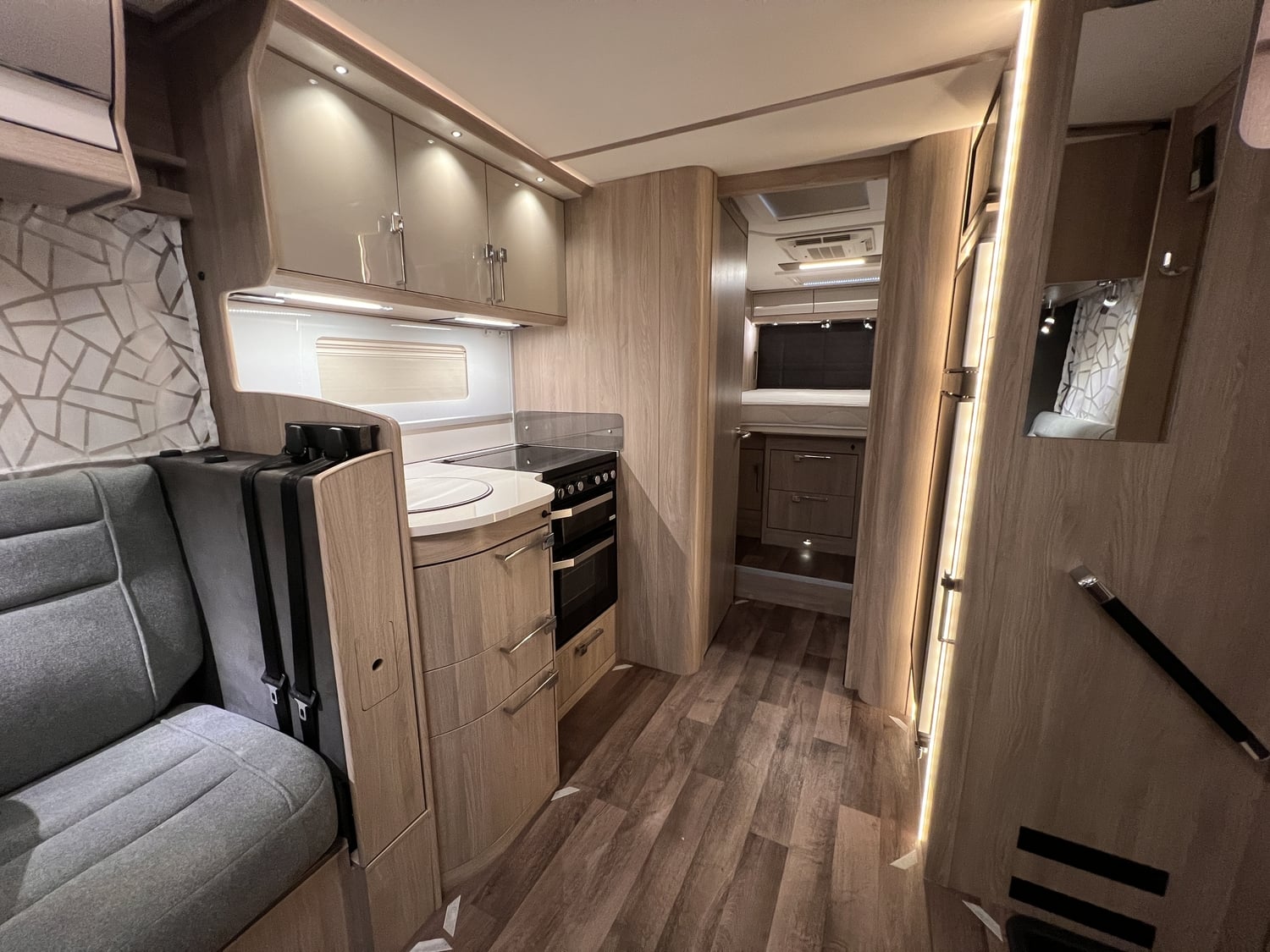Coachman Travel Master 545 Nottingham
