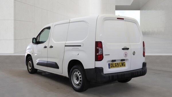 [ berth ]Vauxhall Combo
