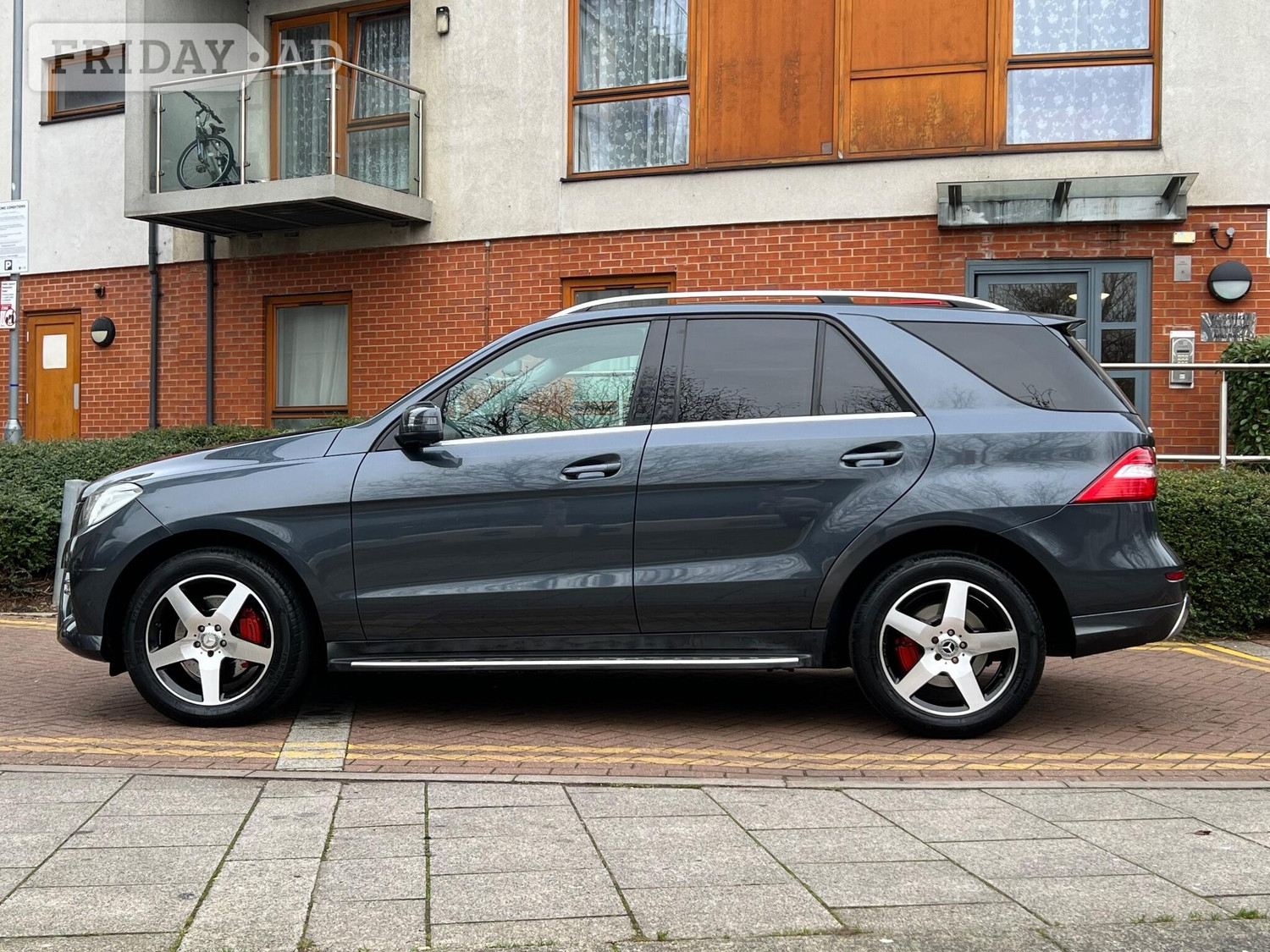 [ berth ]Mercedes-Benz M Class