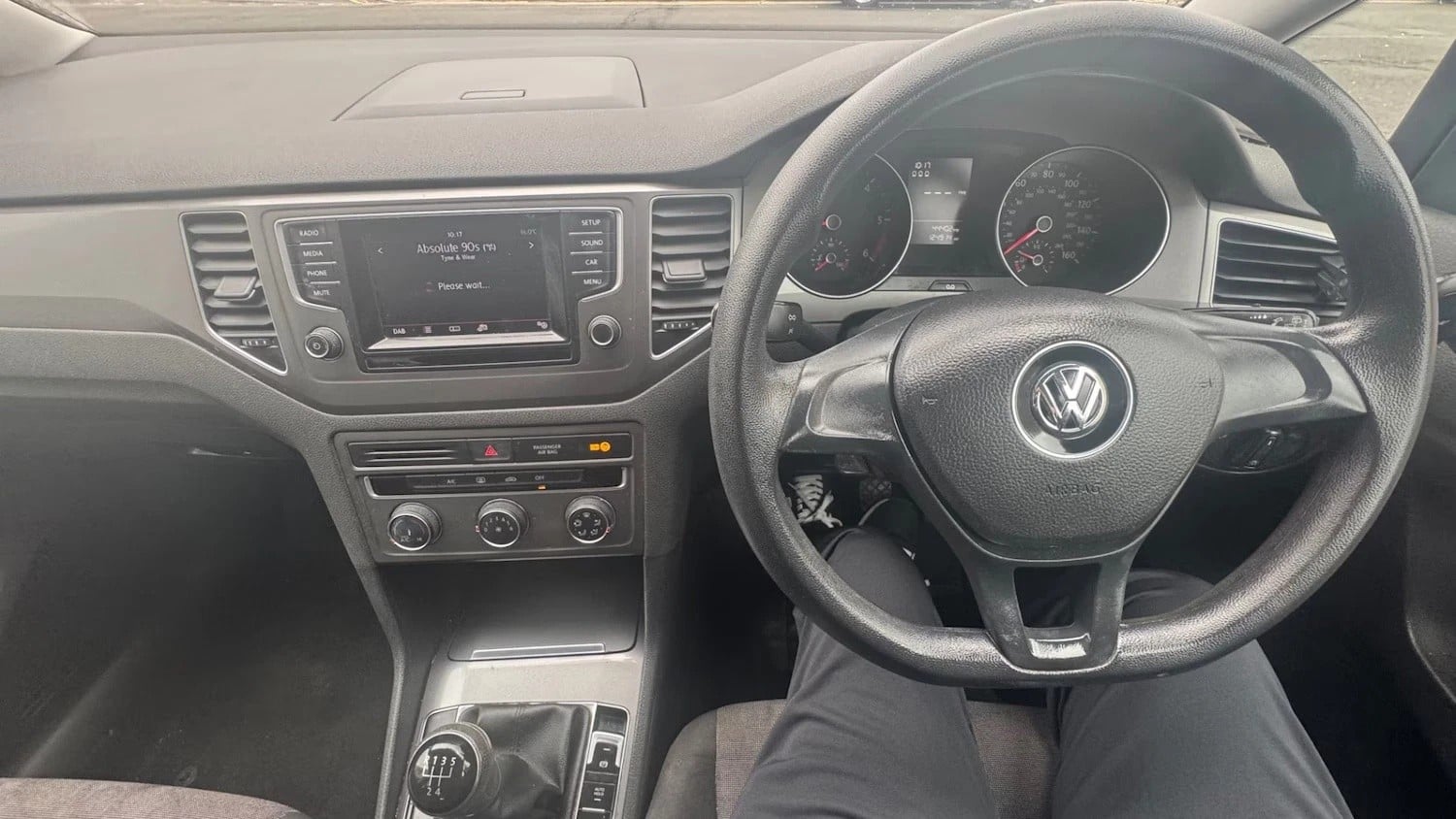 Volkswagen Golf SV 2014 - Cars