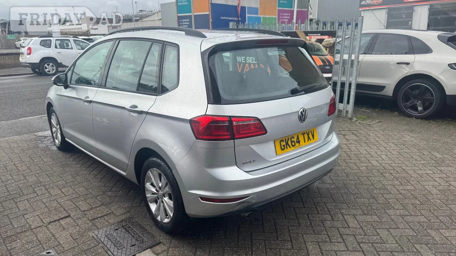 [ berth ]Volkswagen Golf SV