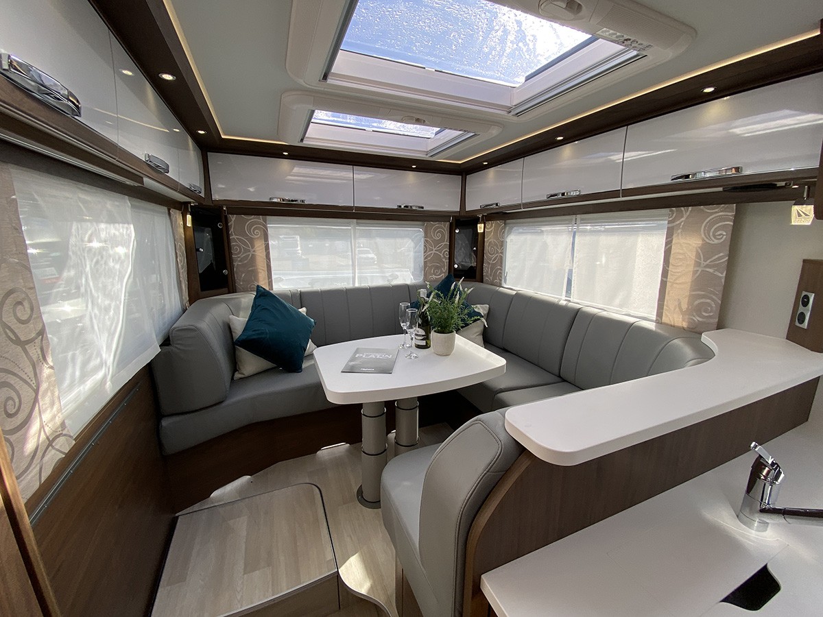 Frankia Platin I 8400 Plus 2026 for sale - Motorhomes & Caravans in Newark