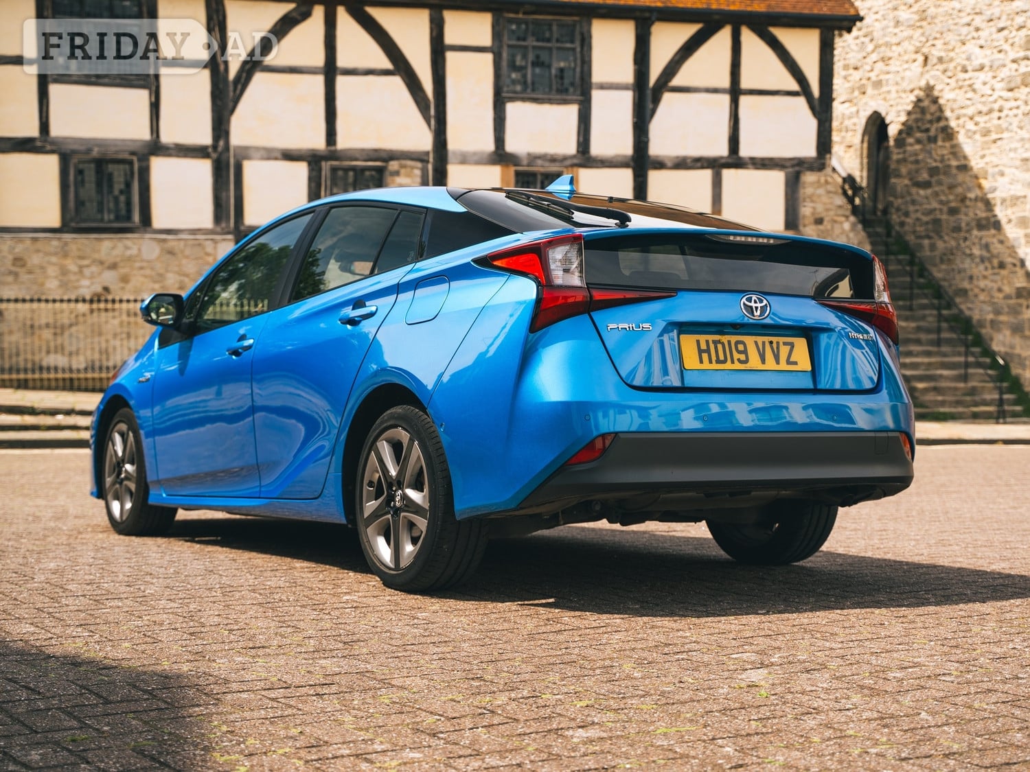 Toyota Prius 2019 - Cars