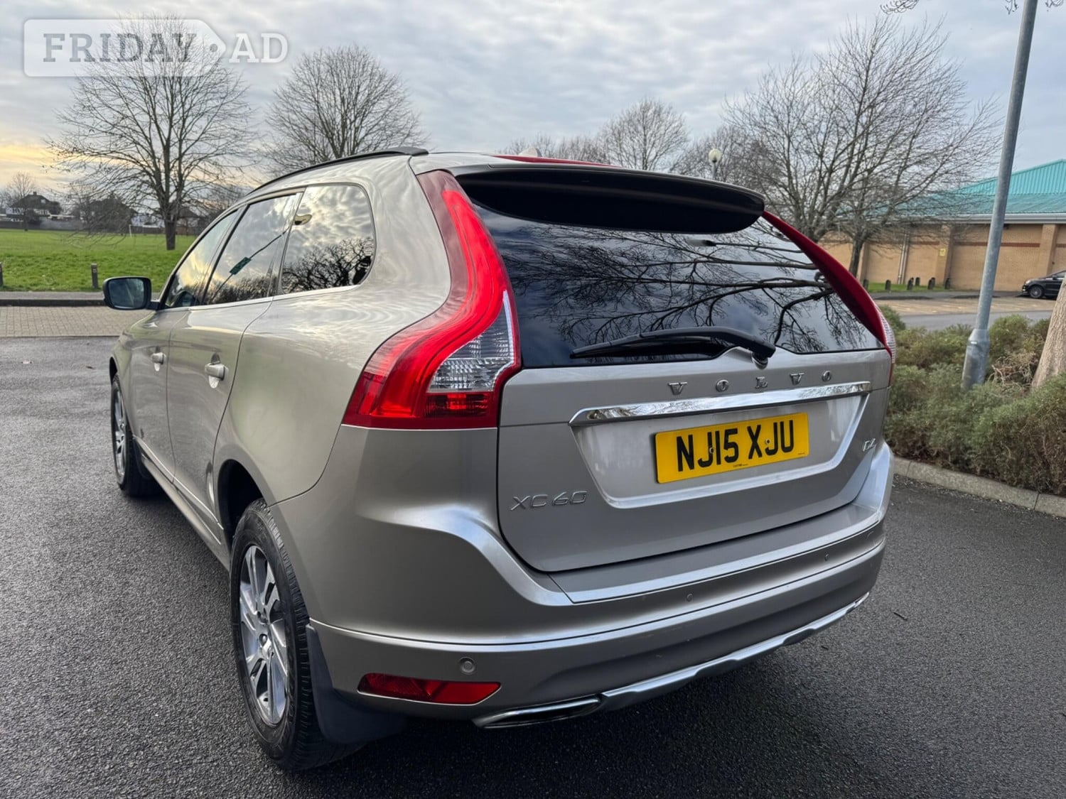 Volvo XC60 2015 - Cars