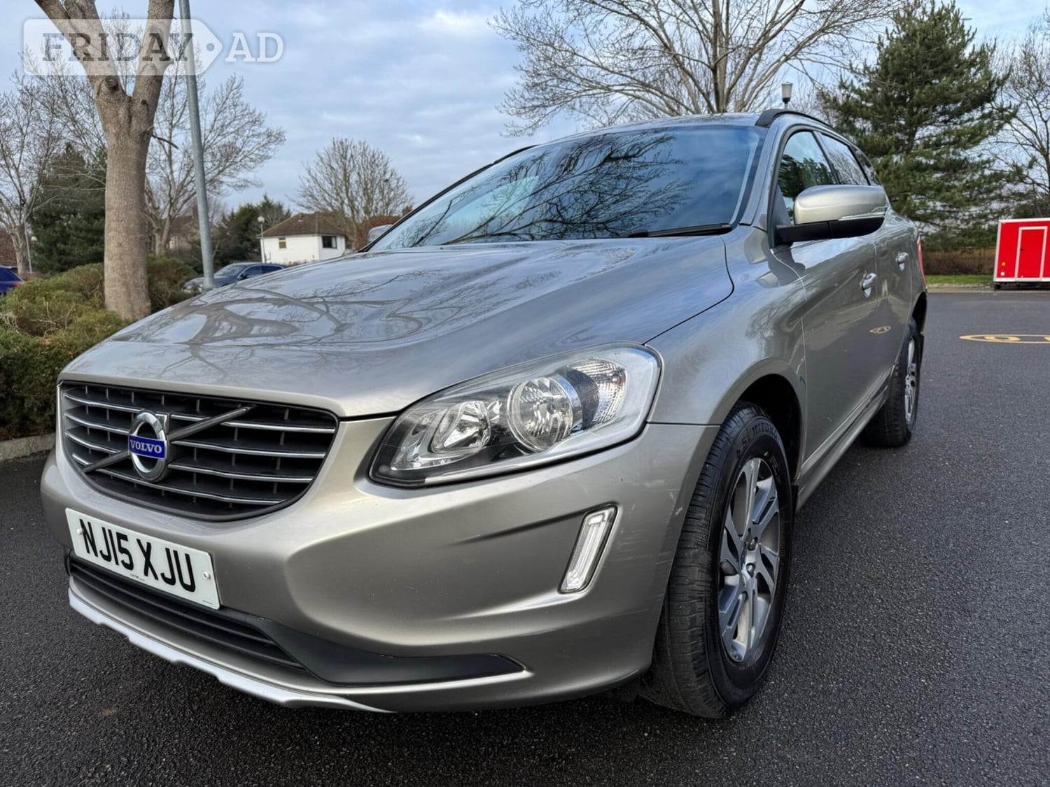 [ berth ]Volvo XC60