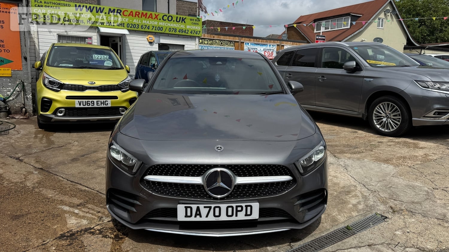 [ berth ]Mercedes-Benz A Class
