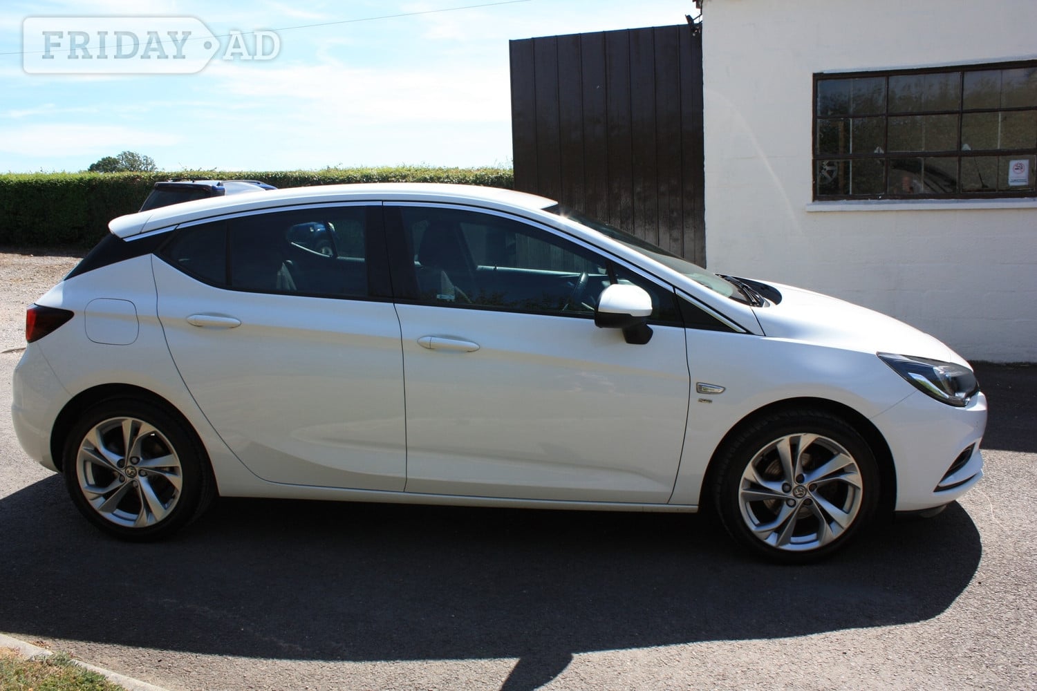 Vauxhall Astra 2017 - Cars in Sherborne