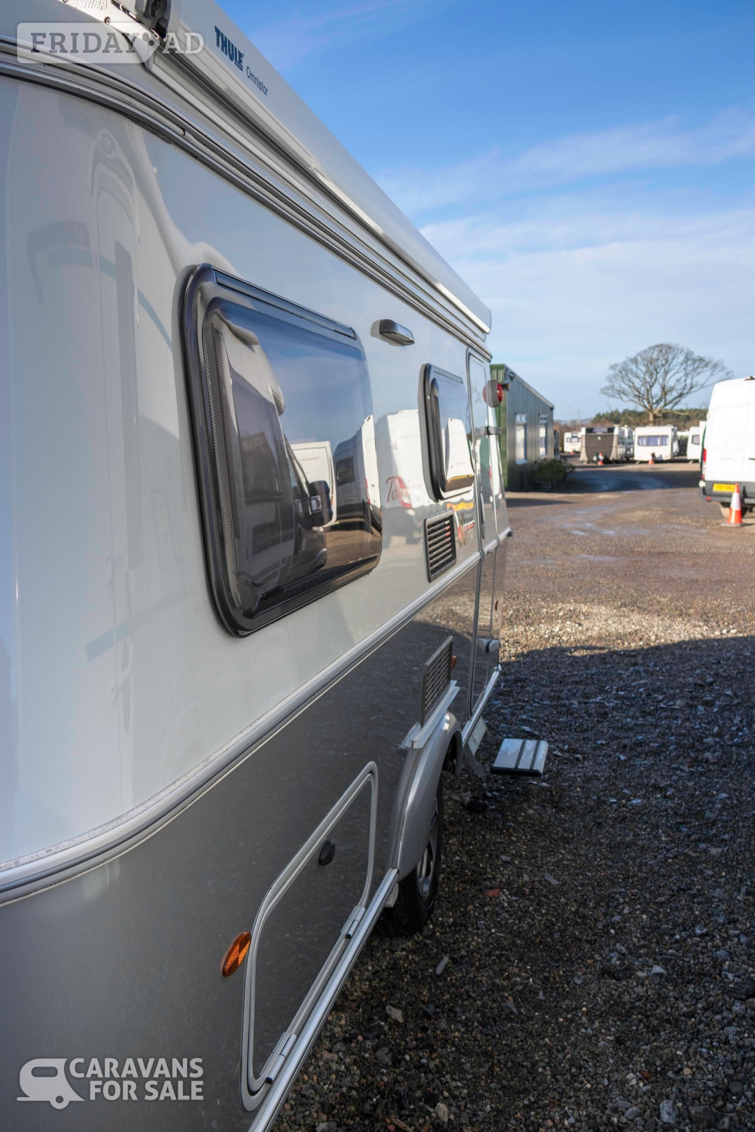 [ berth ]Eriba Touring 542 60 Edition