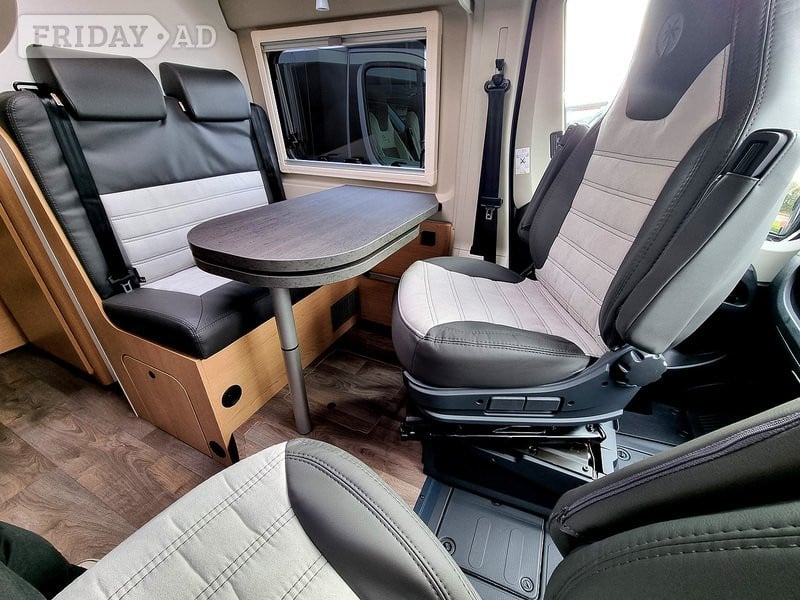 [3 berth ]Sunlight Cliff 640 Adventure