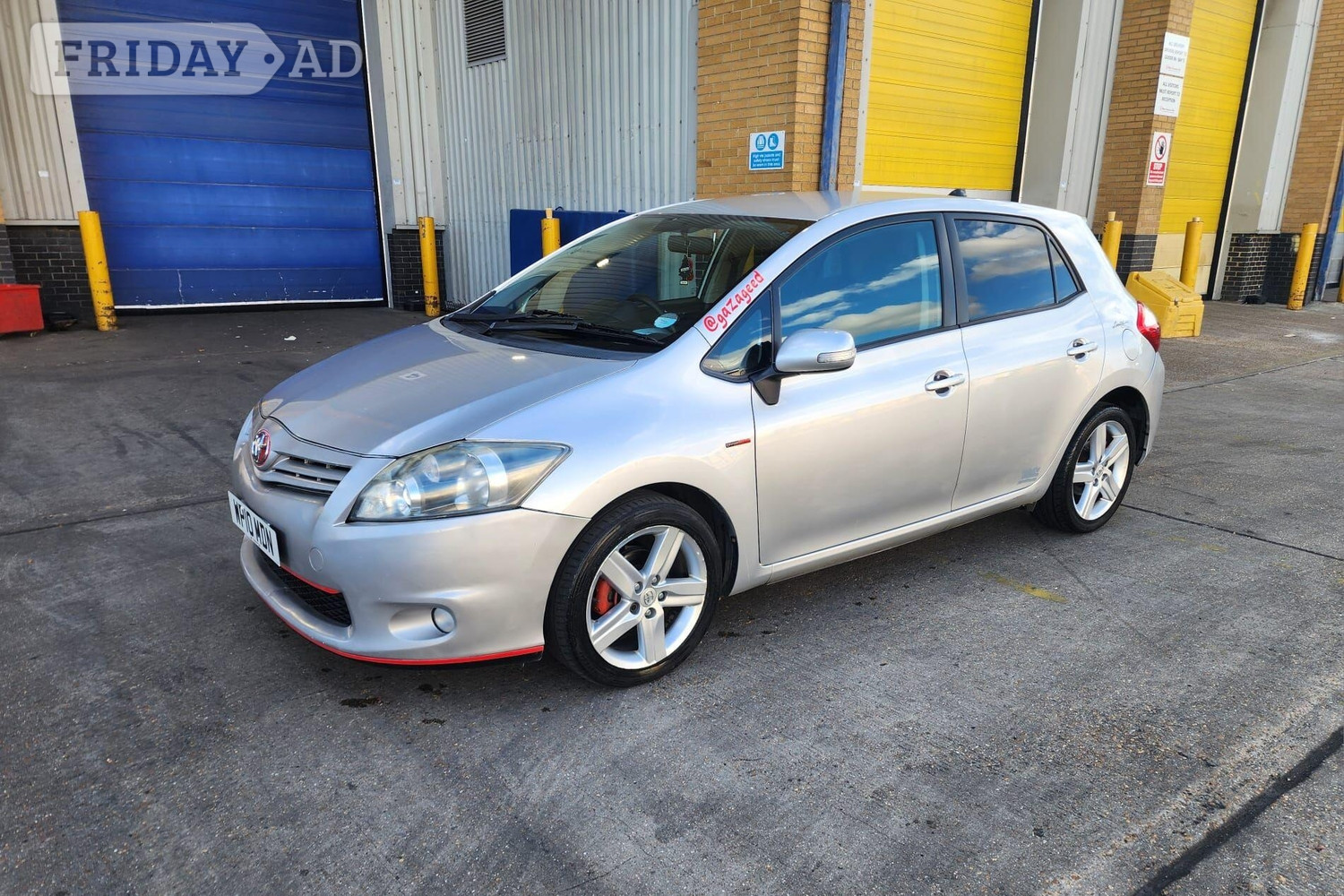 [ berth ]Toyota Auris